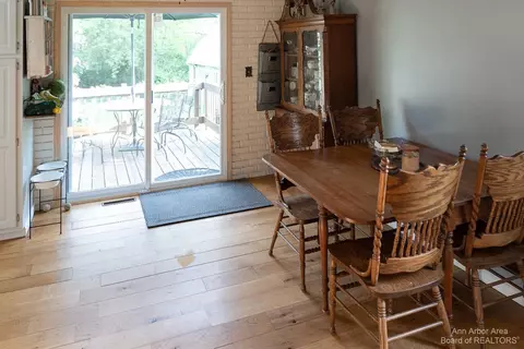 330 E Franklin St, Clinton, MI 49236 photo 13
