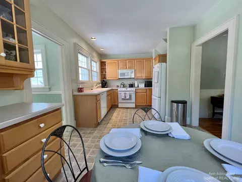 1925 4th St, Jackson, MI 49203 photo 4