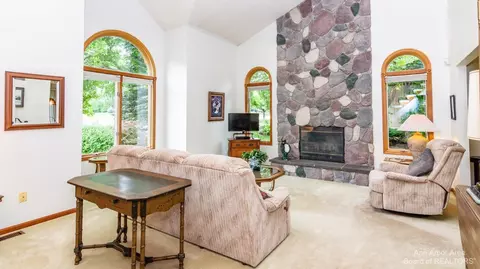 568 Glenwyth, Brighton, MI 48116 photo 4