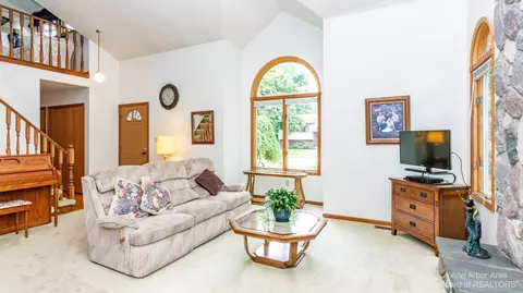 568 Glenwyth, Brighton, MI 48116 photo 6