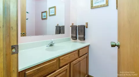 568 Glenwyth, Brighton, MI 48116 photo 10