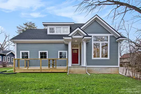 610 S 7th St, Ann Arbor, MI 48103