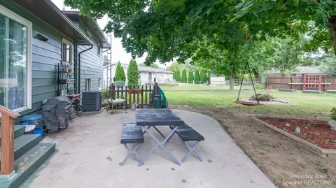 3679 Westgate Pl, Tecumseh, MI 49286 photo 5
