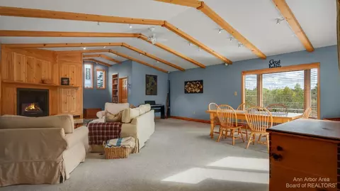 7655 Weber Rd, Saline, MI 48176 photo 14