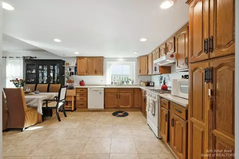 7930 3rd St, Dexter, MI 48130 photo 8
