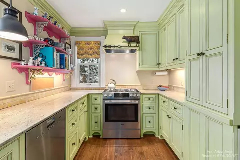 516 Fifth St, Ann Arbor, MI 48103 photo 17