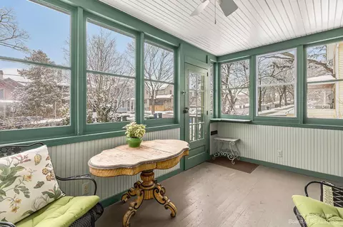 516 Fifth St, Ann Arbor, MI 48103 photo 4