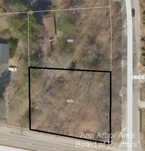 1872 Arlington Blvd, Ann Arbor, MI 48104