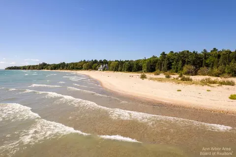 0 E Side Dr, Beaver Island, MI 49782