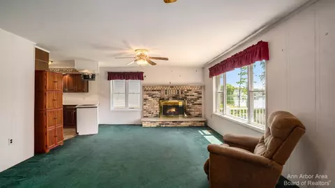 6583 Circle Dr, Harrison, MI 48625 photo 10