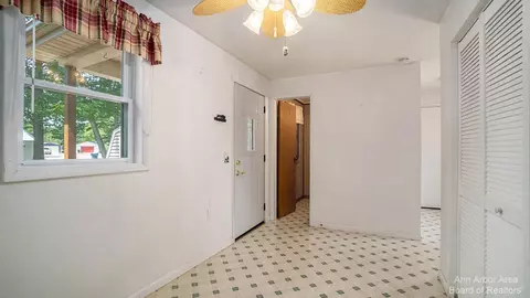 6583 Circle Dr, Harrison, MI 48625 photo 20