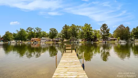 6583 Circle Dr, Harrison, MI 48625 photo 3