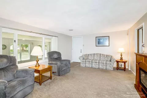 2317 Chesning Ave, Jackson, MI 49202 photo 19