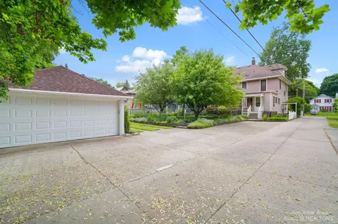 722 W Washington Ave, Jackson, MI 49201 photo 44