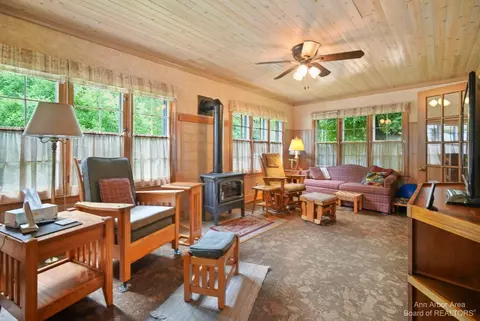 722 W Washington Ave, Jackson, MI 49201 photo 11