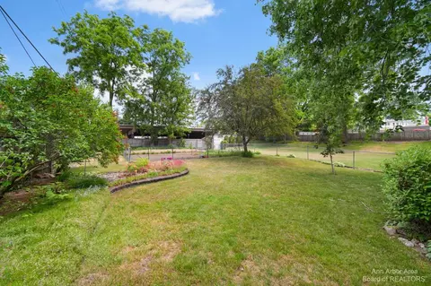722 W Washington Ave, Jackson, MI 49201 photo 39