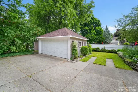 722 W Washington Ave, Jackson, MI 49201 photo 45