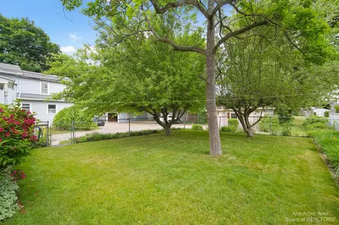 722 W Washington Ave, Jackson, MI 49201 photo 46
