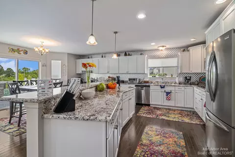 5645 Carter Ct, Dexter, MI 48130 photo 11