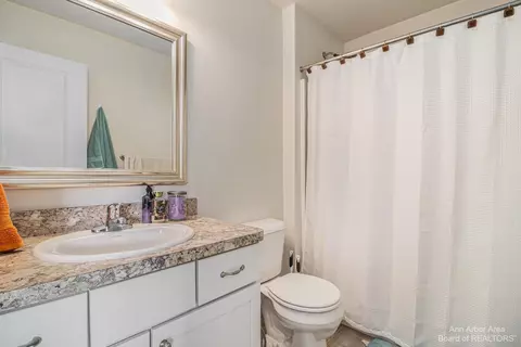 5645 Carter Ct, Dexter, MI 48130 photo 23