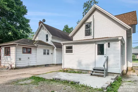 217 N Elm Ave, Jackson, MI 49202 photo 17