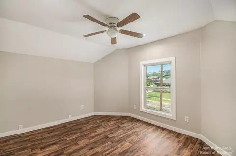 217 N Elm Ave, Jackson, MI 49202 photo 13