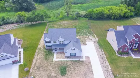 10187 Meadowmere Pl, Saline, MI 48176 photo 2
