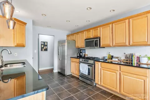 9849 Charleston, Willis, MI 48191 photo 23