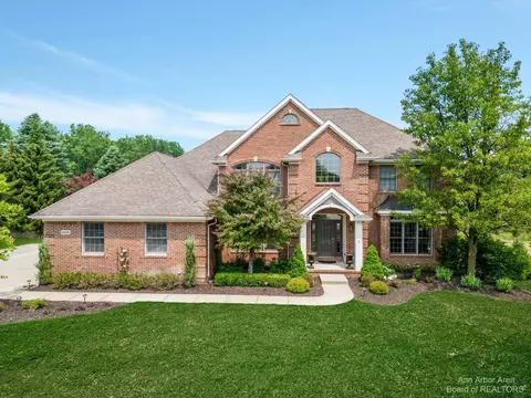 3996 Preserve Dr, Dexter, MI 48130