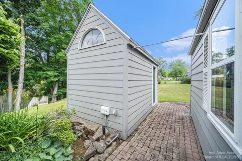 711 Outer Dr, Tecumseh, MI 49286 photo 33