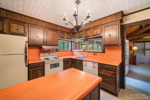 711 Outer Dr, Tecumseh, MI 49286 photo 15