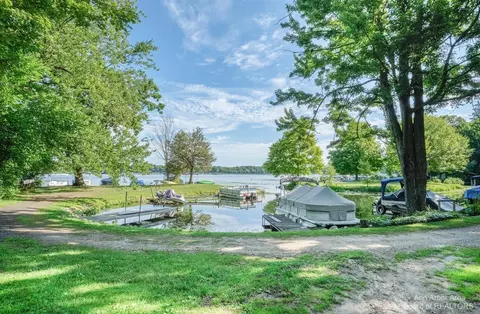 6868 Eastbourne, Gregory, MI 48137 photo 17