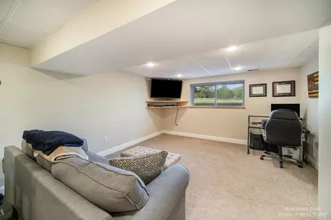 6868 Eastbourne, Gregory, MI 48137 photo 15