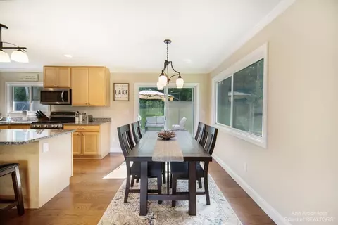 6868 Eastbourne, Gregory, MI 48137 photo 9