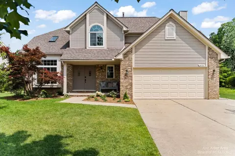 5779 Glen Creek Ct, Ann Arbor, MI 48108