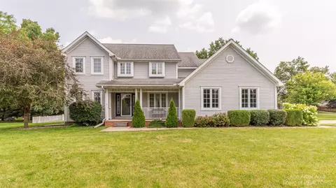 1364 Provincial Dr, Chelsea, MI 48118