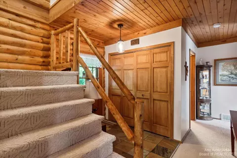 12303 Bunton Rd, Willis, MI 48191 photo 9