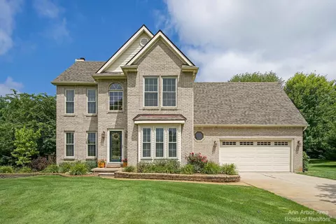 4344 Lori Lynn Ln, Whitmore Lake, MI 48189