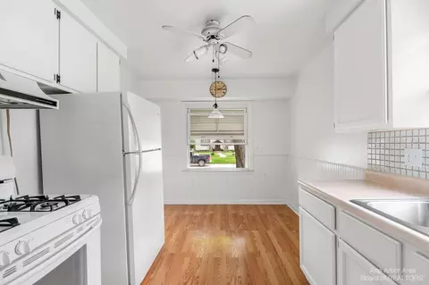 5013 Niagara St, Wayne, MI 48184 photo 14