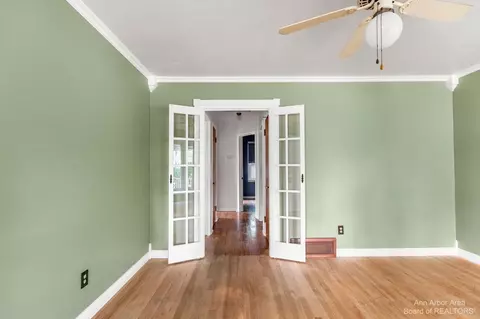 5013 Niagara St, Wayne, MI 48184 photo 7