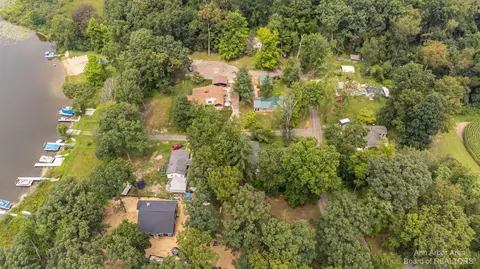222 Ellsworth Lake Dr, Gregory, MI 48137 photo 61