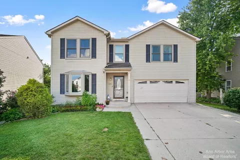 875 Primrose Ln, Milan, MI 48160
