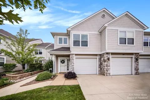 634 Fieldstone Pass Pass, Chelsea, MI 48118