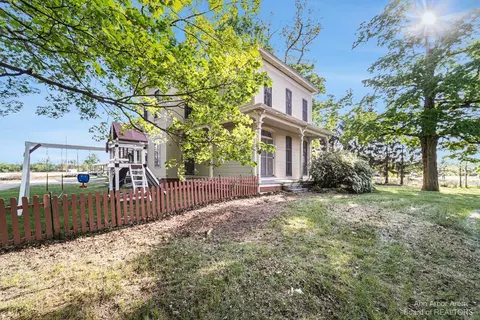 4021 E Carleton Rd, Adrian, MI 49221 photo 40