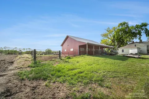 4021 E Carleton Rd, Adrian, MI 49221 photo 34