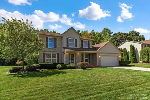 5850 Cottonwood Dr, Ypsilanti, MI 48197