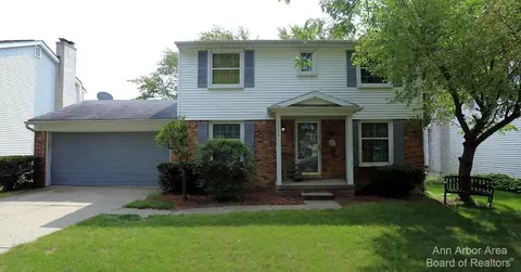 2309 Colony Way, Ypsilanti, MI 48197