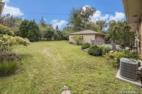 1911 Dunmore Rd, Ann Arbor, MI 48103 photo 32