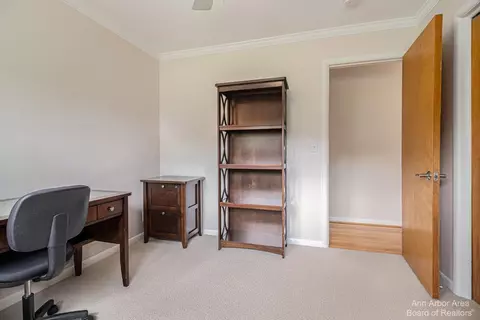 1911 Dunmore Rd, Ann Arbor, MI 48103 photo 19