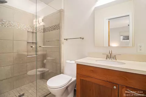 1911 Dunmore Rd, Ann Arbor, MI 48103 photo 14